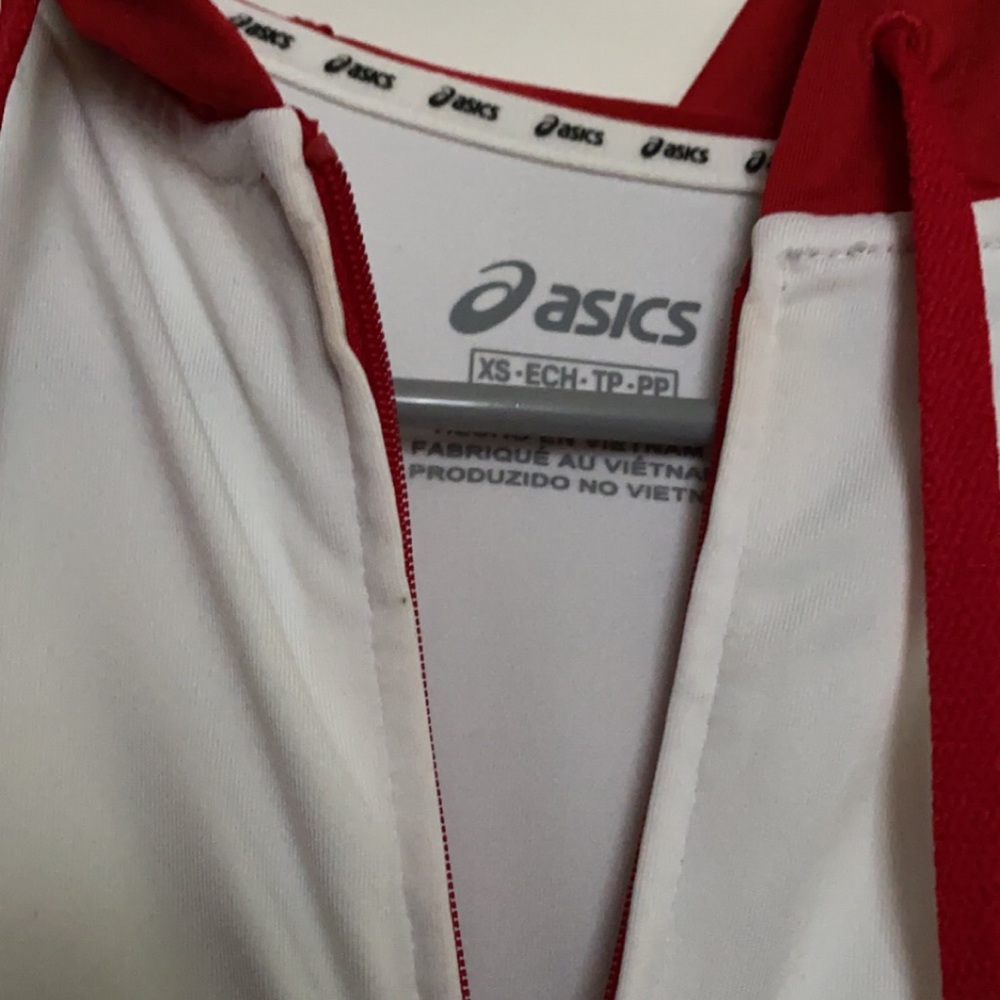 ASICS Sweater - Picture 4 of 9